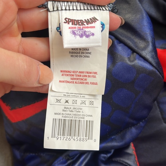 Spider-Man Miles Morales costume - Picture 5 of 7